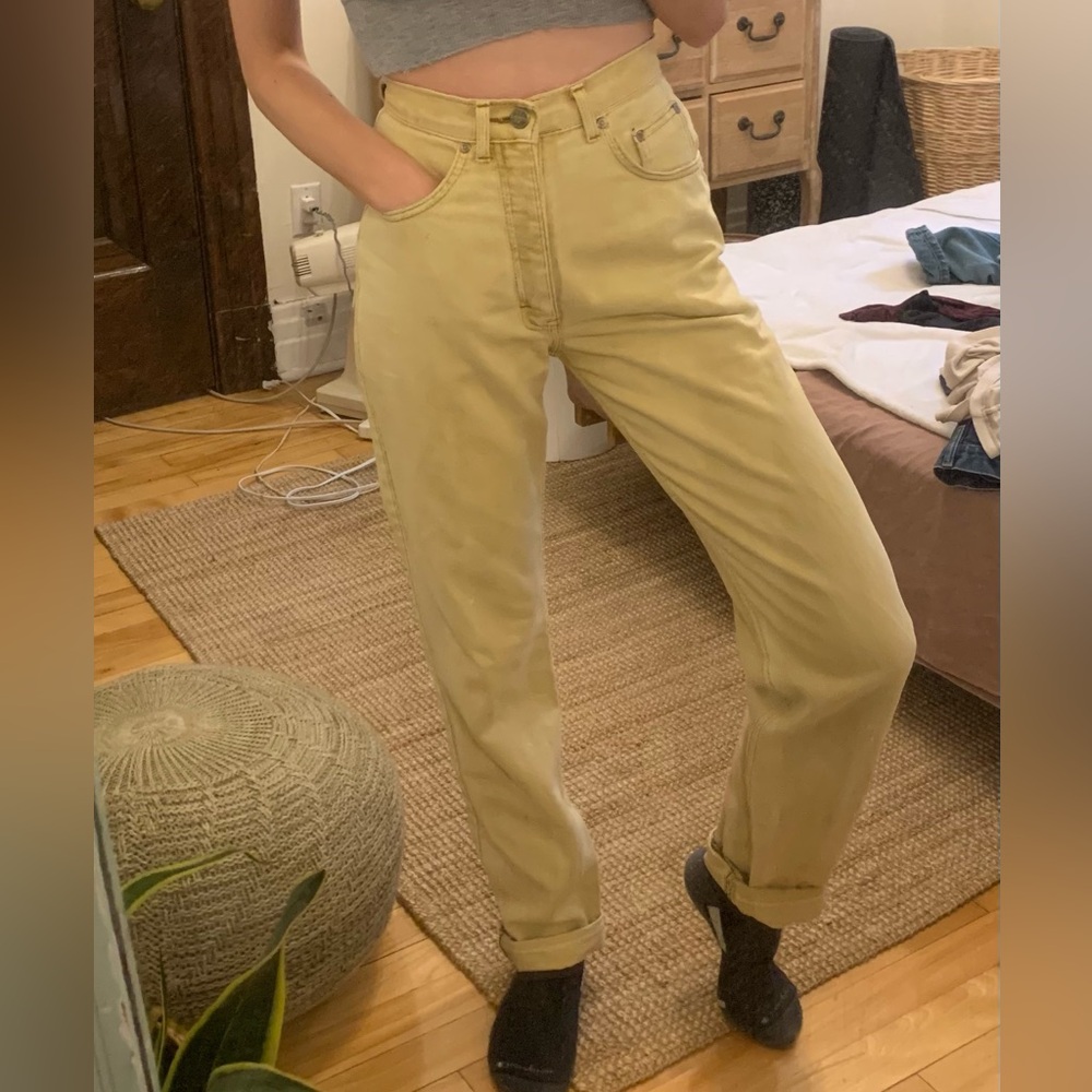 Beige tan mom jeans